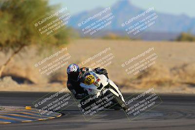 media/Dec-07-2024-CVMA (Sat) [[21c5f1ef85]]/Race 13-Amateur Supersport Middleweight/